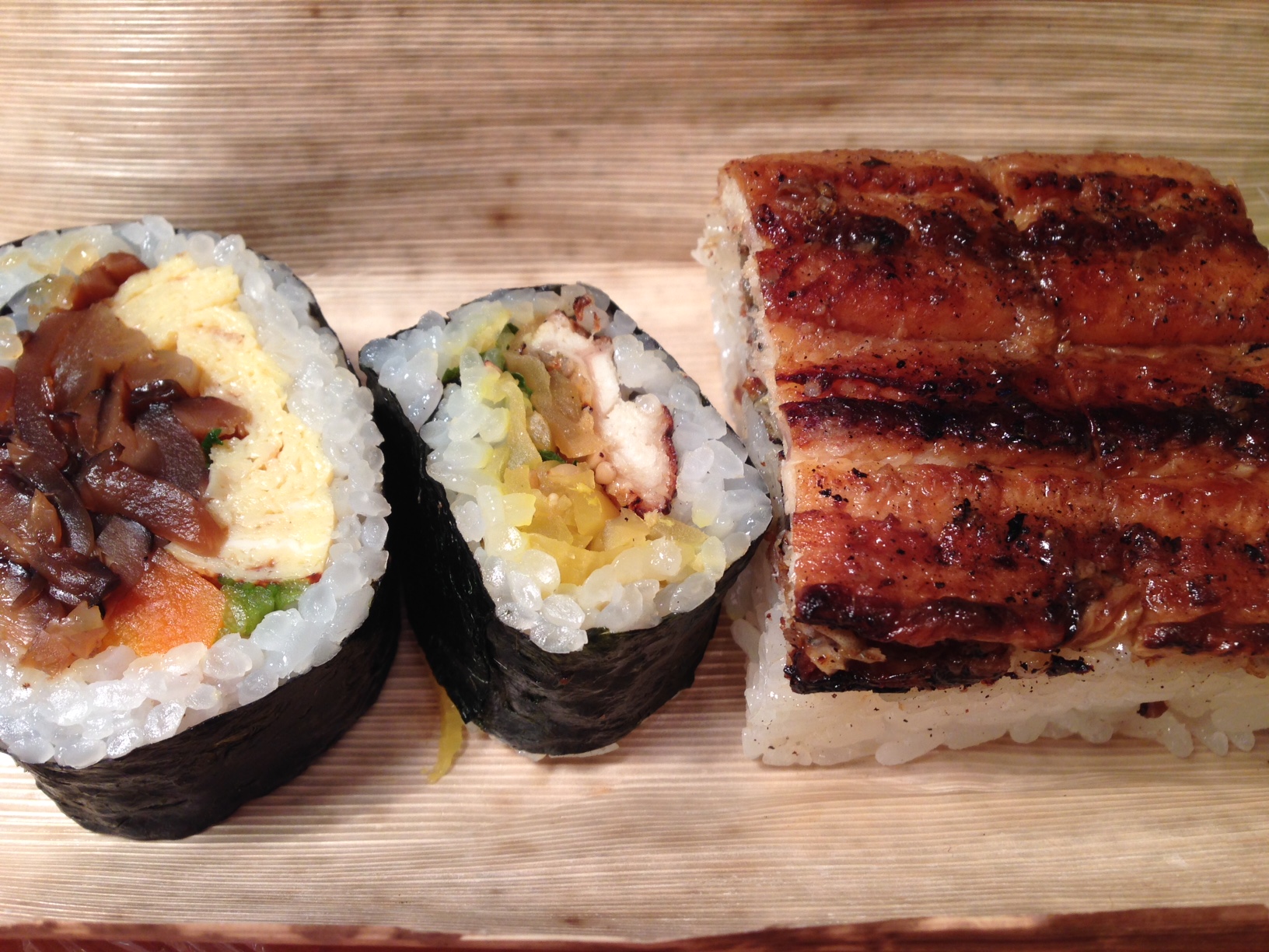 檜垣の穴子寿司と巻き寿司