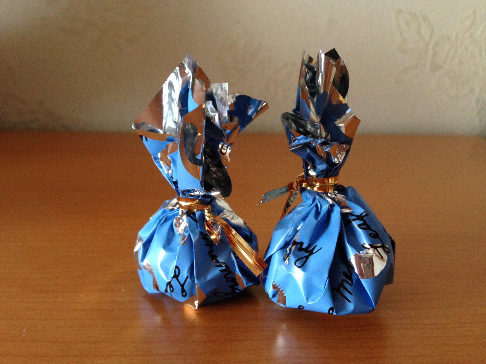 モンロワールのチョコレート「リーフメモリー　青（ブルー）」のサービス袋も買いました♪
