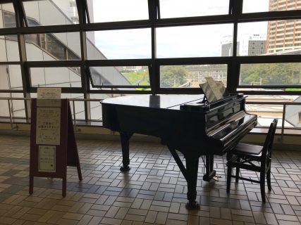 西神中央駅のピアノ